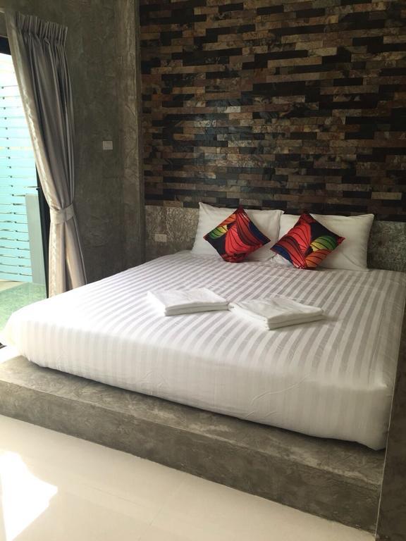 Moment House Hua Hin Ostello Esterno foto