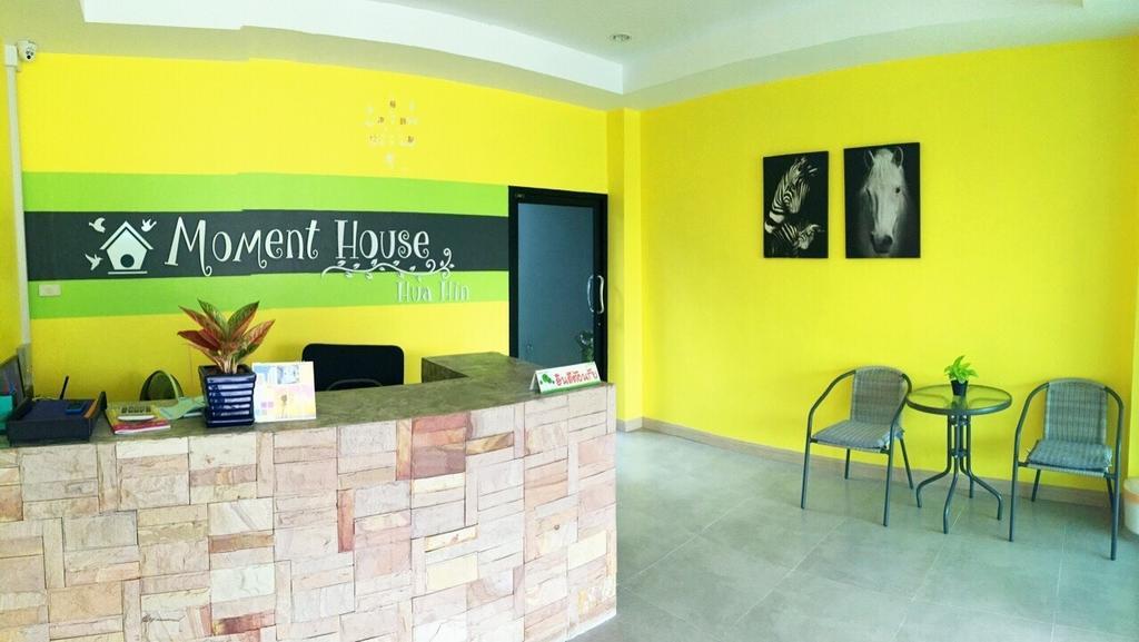 Moment House Hua Hin Ostello Esterno foto