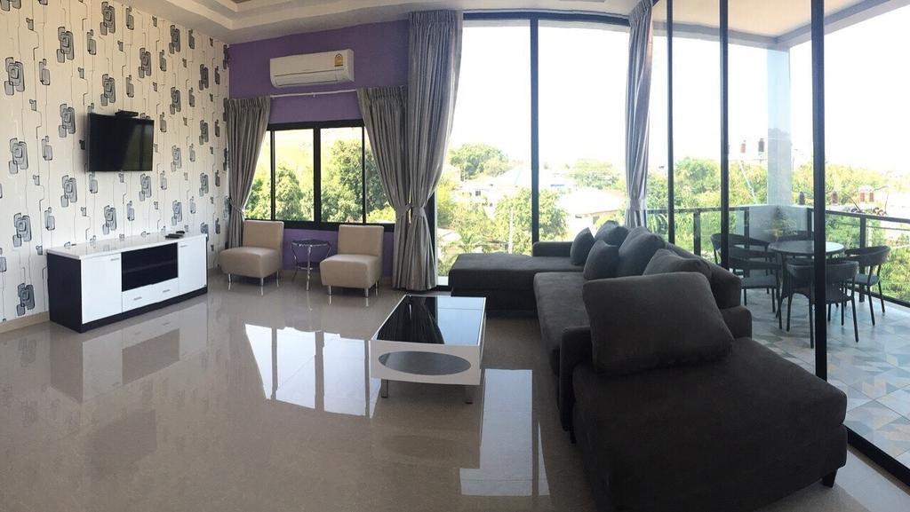 Moment House Hua Hin Ostello Esterno foto
