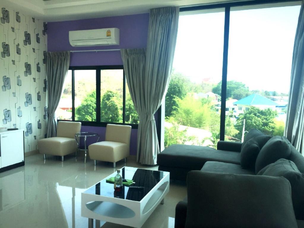 Moment House Hua Hin Ostello Esterno foto