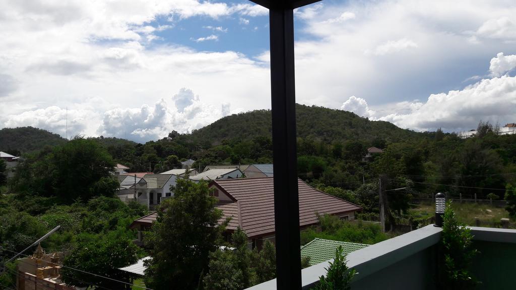 Moment House Hua Hin Ostello Esterno foto