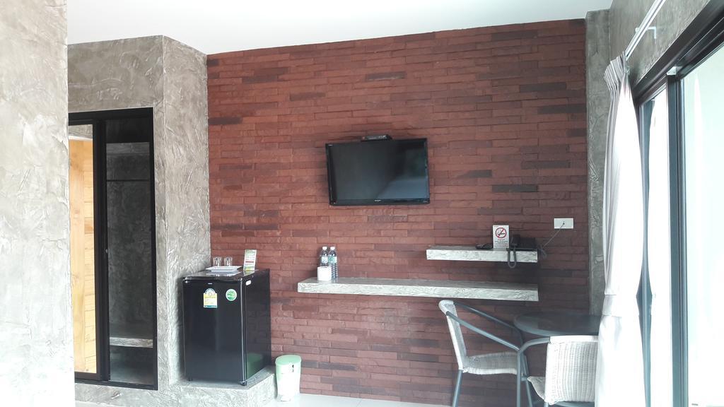 Moment House Hua Hin Ostello Esterno foto