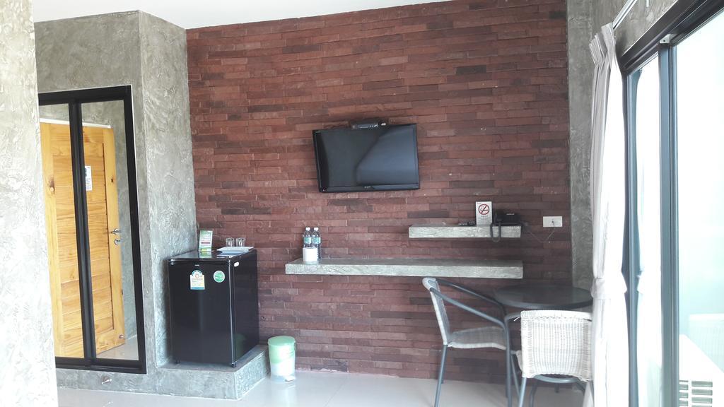 Moment House Hua Hin Ostello Esterno foto