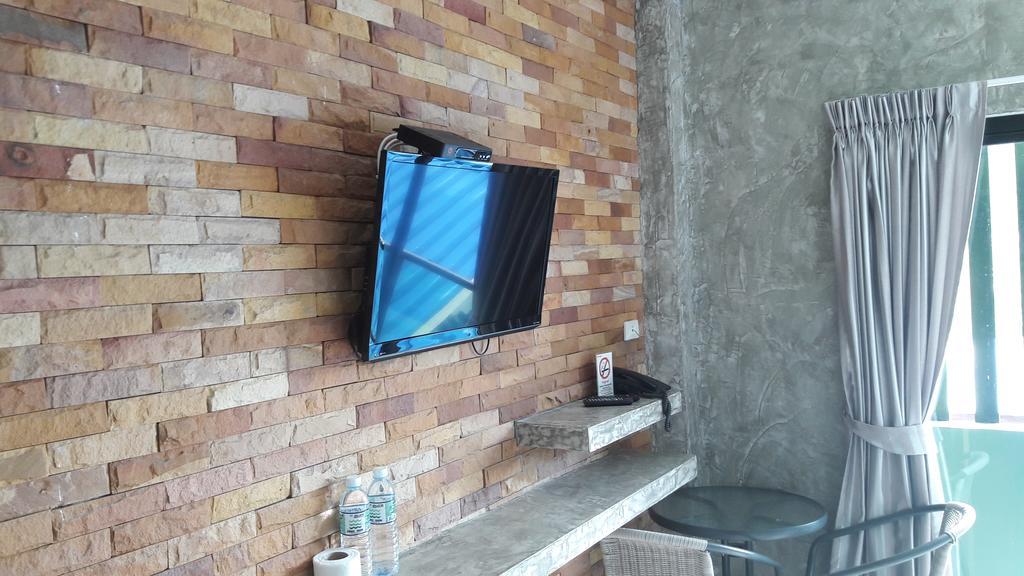 Moment House Hua Hin Ostello Esterno foto